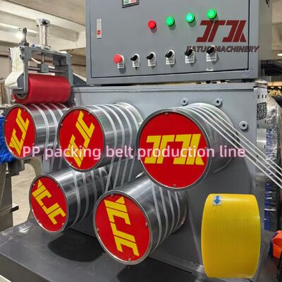 Fully Automatic 230-260kg/h Plastic PP Four Straps Output Extrusion Production Line With Non-stop Screen Changer